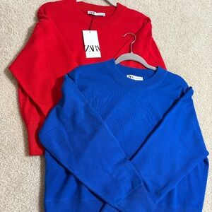 [Sold] Zara sweater bundle - Red & Blue